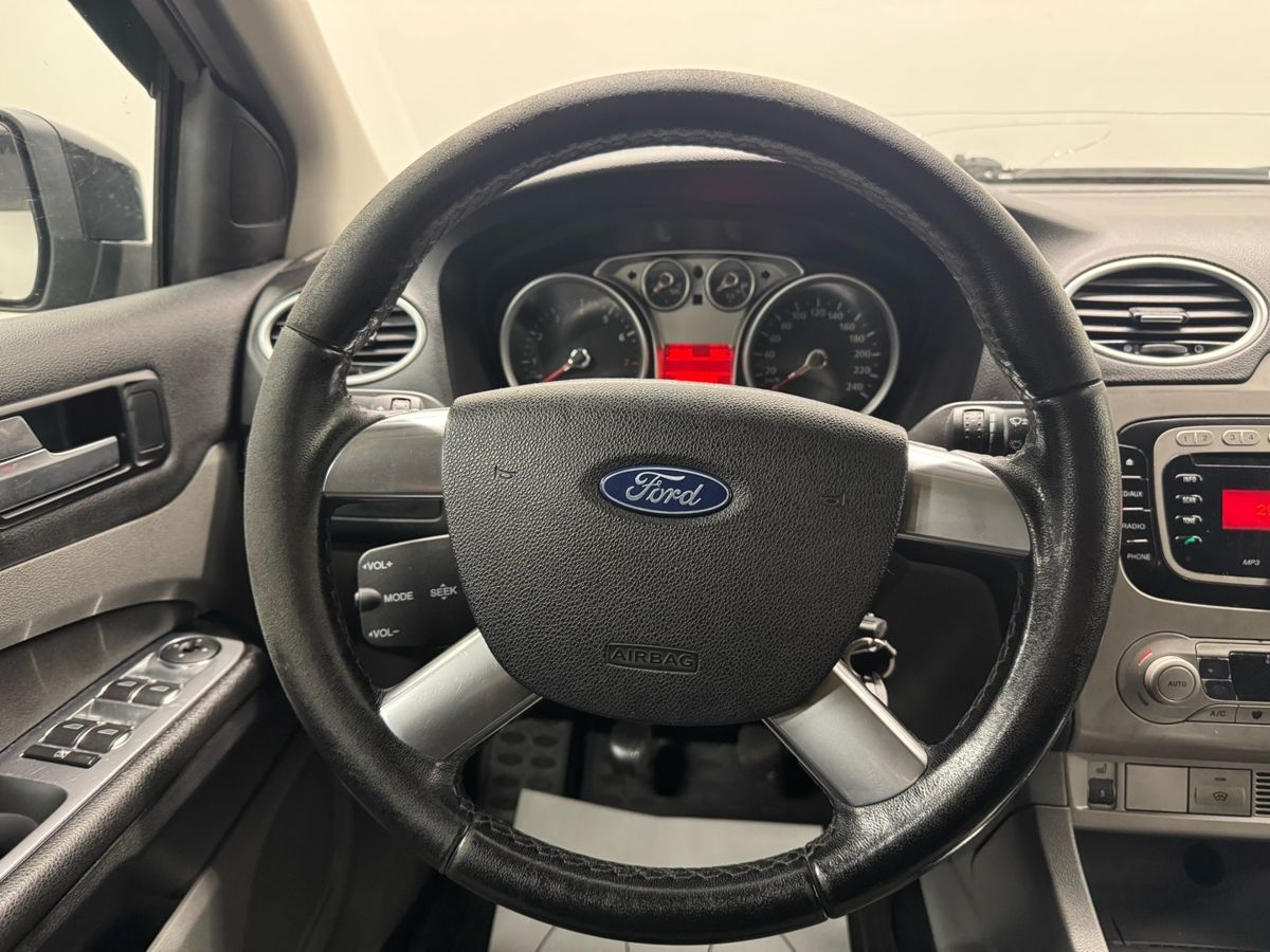 Ford Focus Ghia 2008 г.в., 328 569 км.