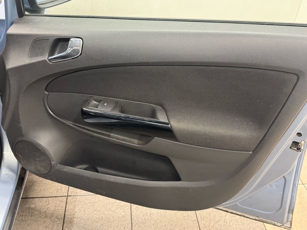 Opel Corsa 999 2008 г.в., 117 000 км.