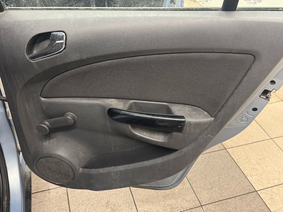 Opel Corsa 999 2008 г.в., 117 000 км.