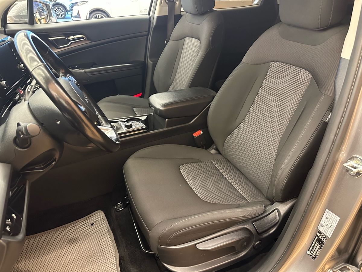 Kia Sportage Prestige 2022 г.в., 103 000 км.