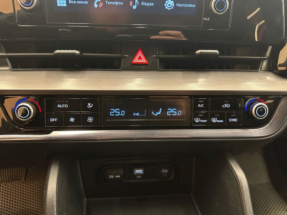 Kia Sportage Prestige 2022 г.в., 103 000 км.