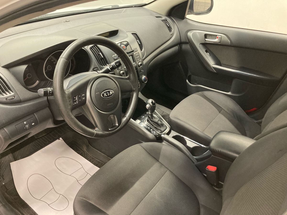 Kia Cerato 999 2011 г.в., 217 337 км.