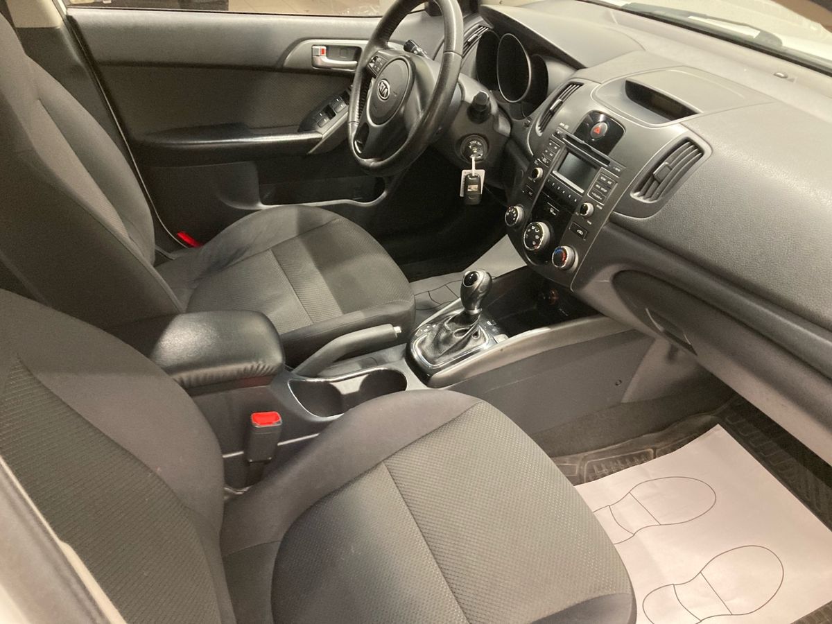 Kia Cerato 999 2011 г.в., 217 337 км.