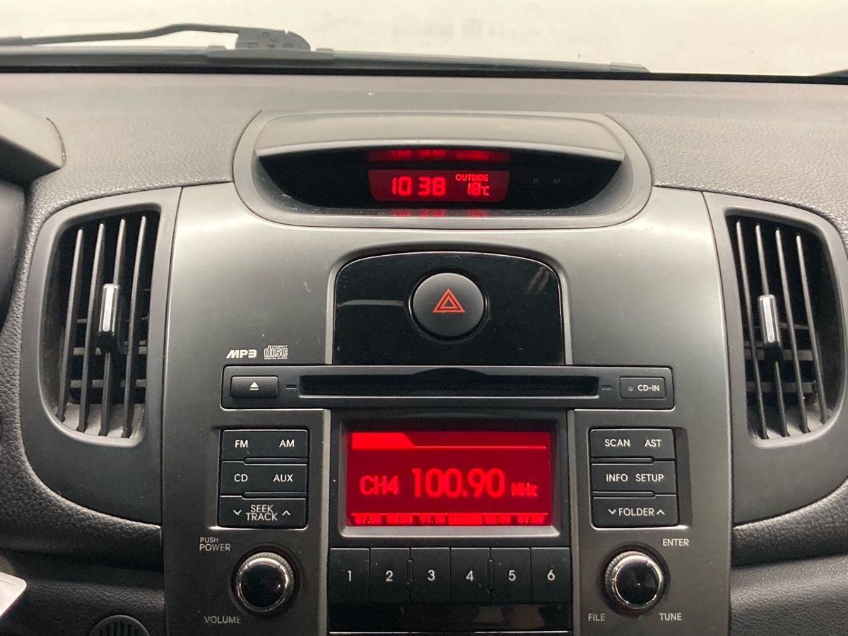 Kia Cerato 999 2011 г.в., 217 337 км.