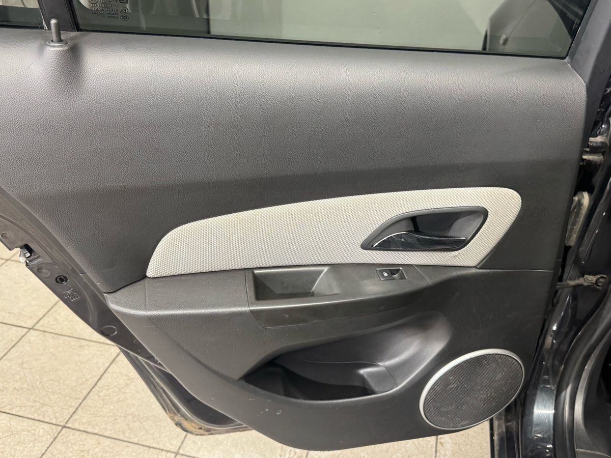 Chevrolet Cruze LS 2012 г.в., 226 397 км.
