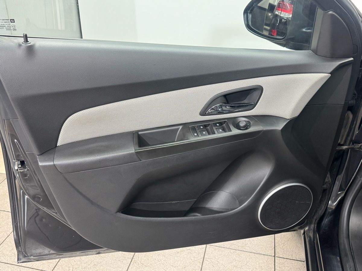 Chevrolet Cruze LS 2012 г.в., 226 397 км.
