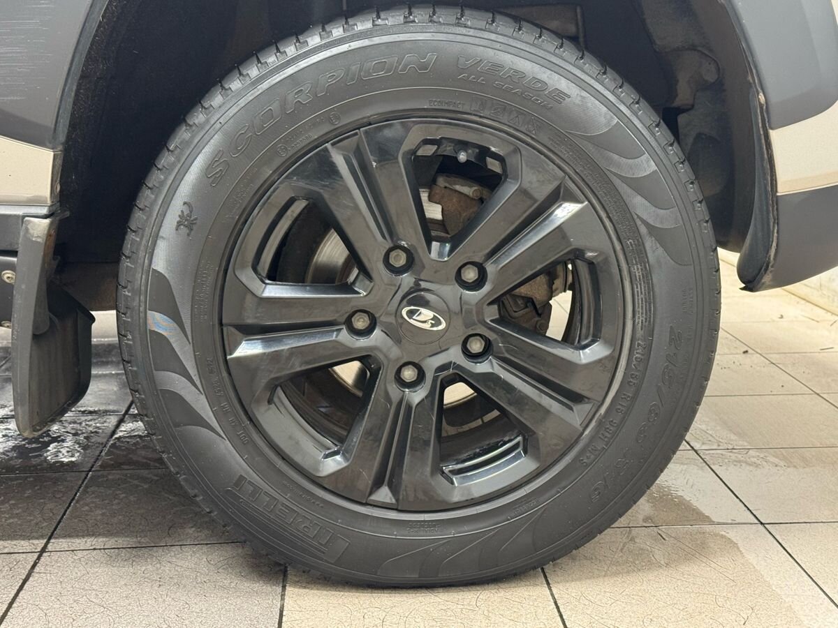 Lada Niva Travel BLACK'22 2022 г.в., 61 300 км.