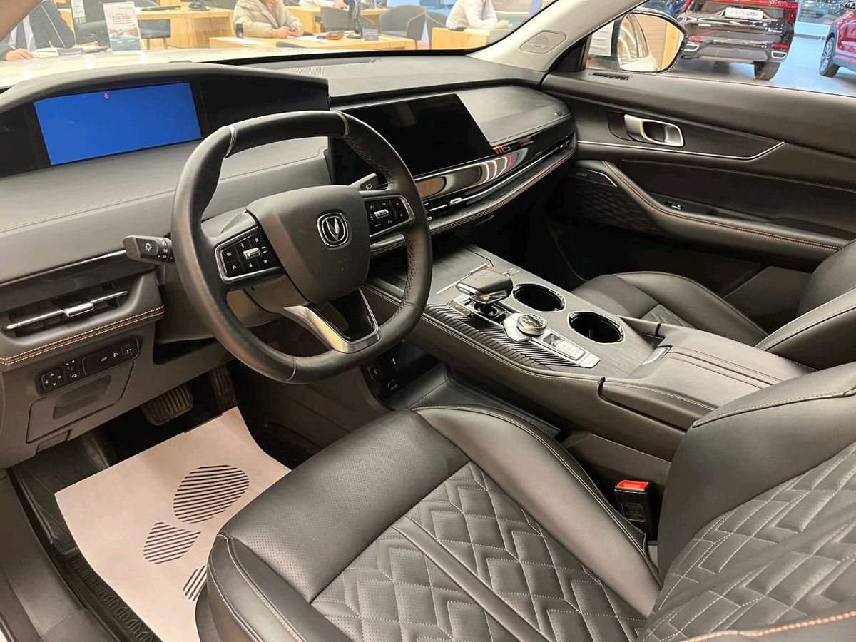 Changan UNI-K Tech 2024 г.в., 60 000 км.