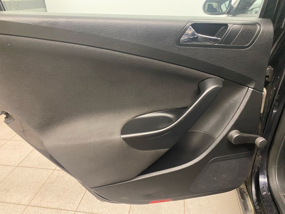 Volkswagen Passat Trendline 2007 г.в., 341 300 км.