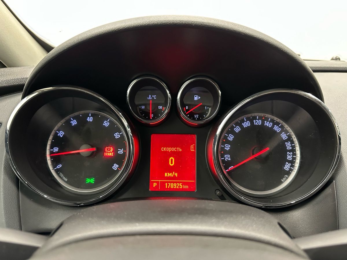 Opel Astra Enjoy 2012 г.в., 171 000 км.