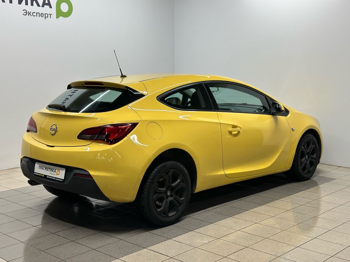 Opel Astra Enjoy 2012 г.в., 171 000 км.