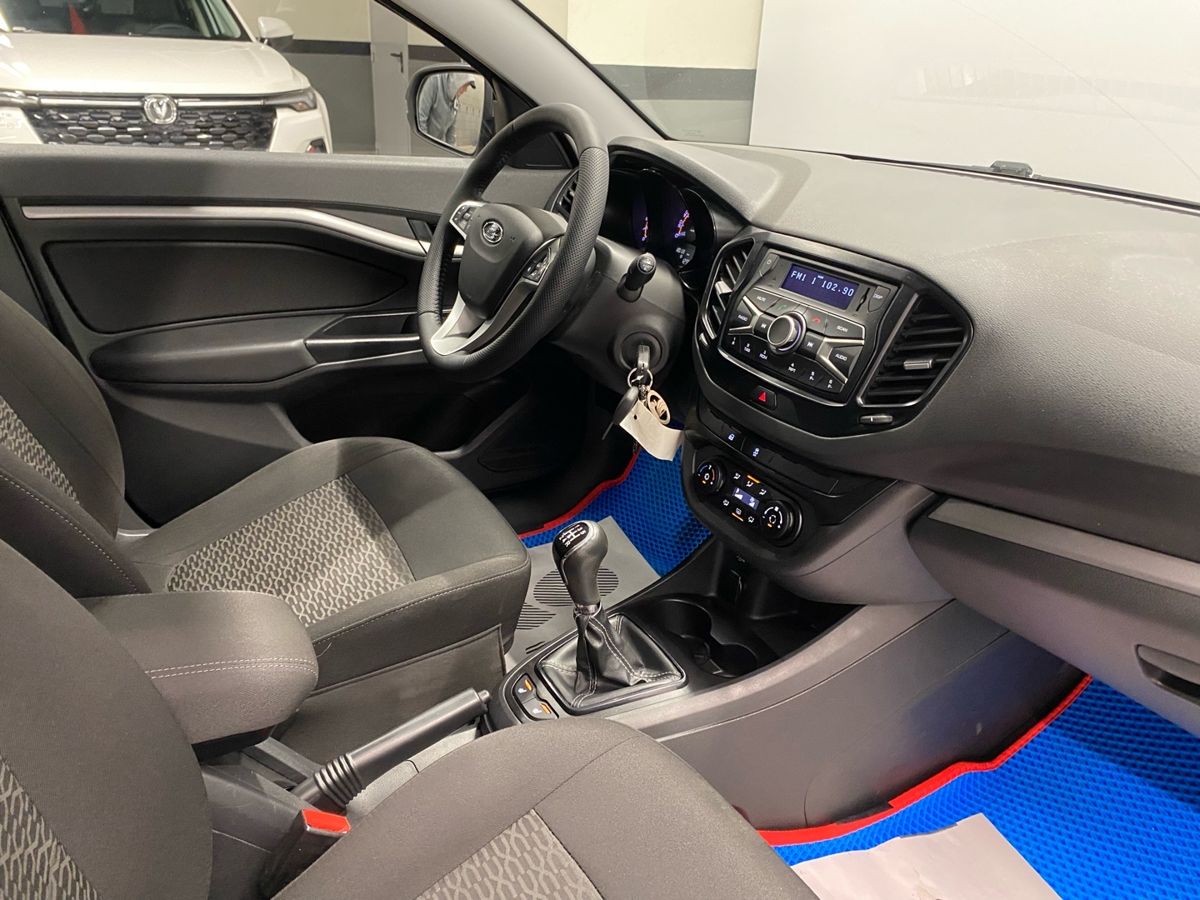 Lada Vesta 999 2021 г.в., 120 000 км.