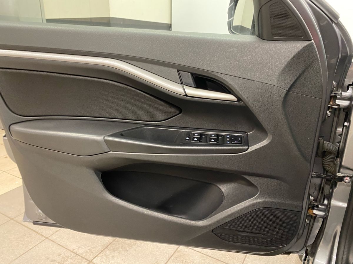 Lada Vesta 999 2021 г.в., 120 000 км.