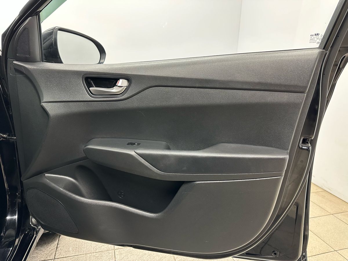 Hyundai Solaris Comfort 2021 г.в., 160 000 км.