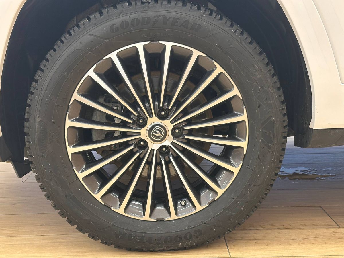 Changan CS95 Tech 2023 г.в., 28 222 км.