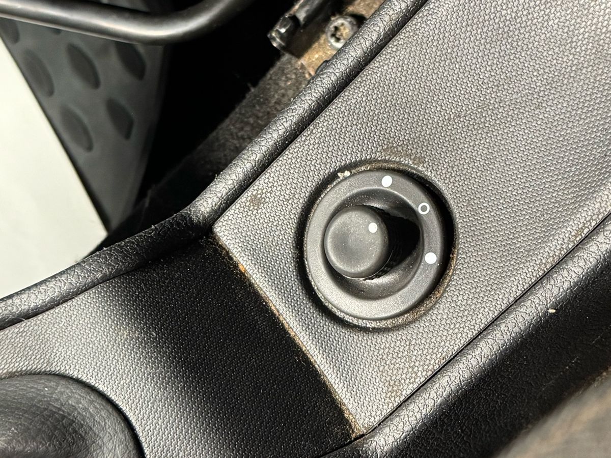 Lada Largus 999 2021 г.в., 209 000 км.