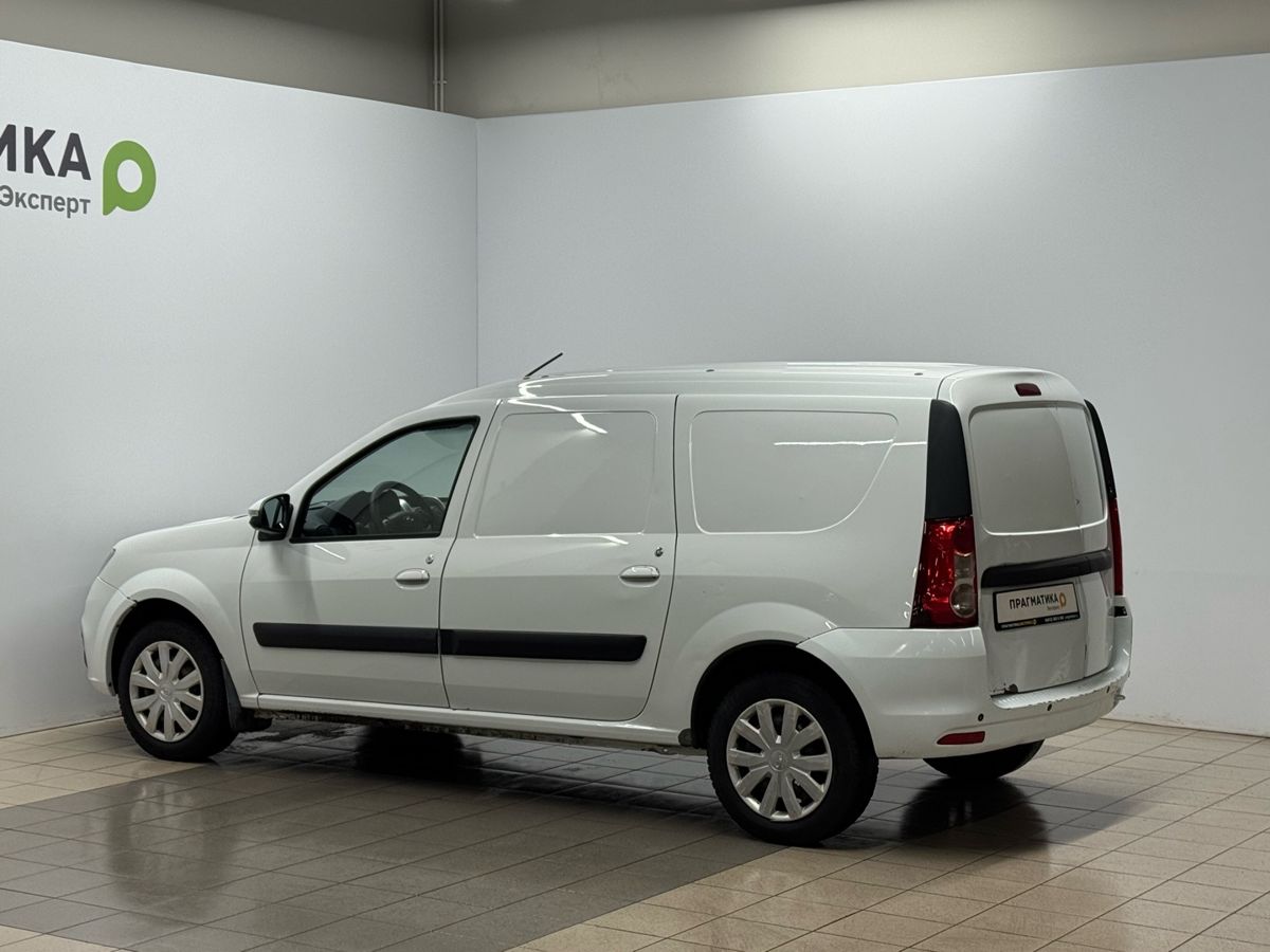 Lada Largus 999 2021 г.в., 209 000 км.