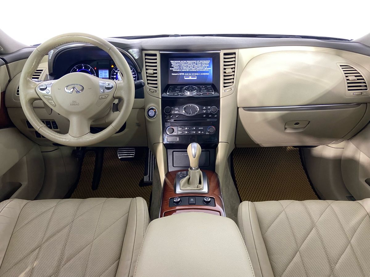 Infiniti QX70 Icon 2014 г.в., 126 000 км.