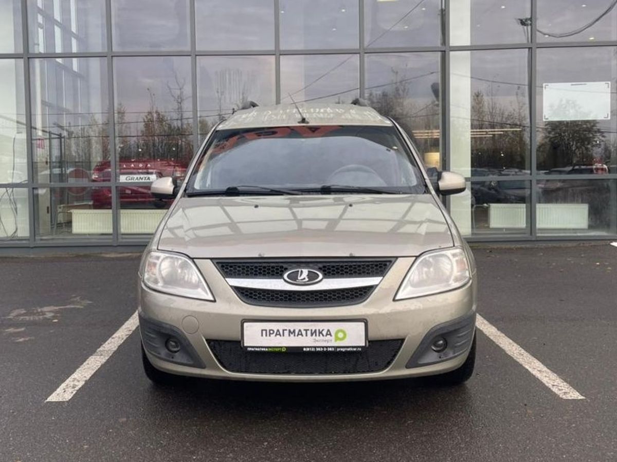 Lada Largus Luxe (5 мест) (2015-2017) 2012 г.в., 250 000 км.