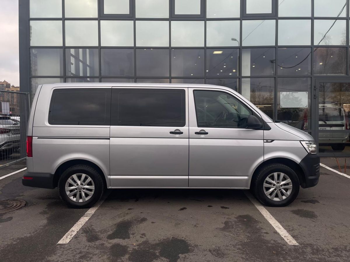 Volkswagen Caravelle Trendline 2017 г.в., 223 000 км.