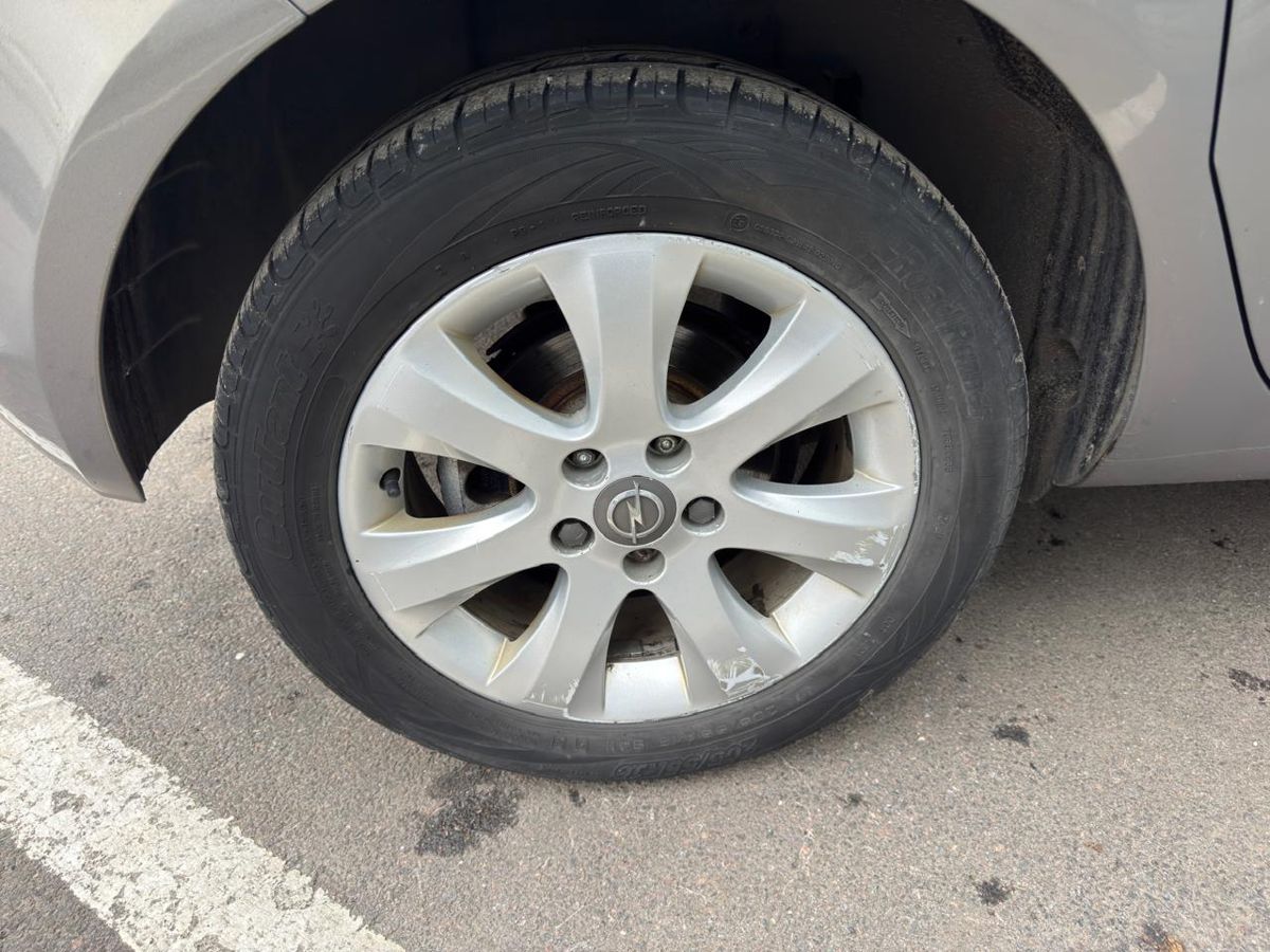 Opel Meriva Drive 2014 г.в., 249 000 км.