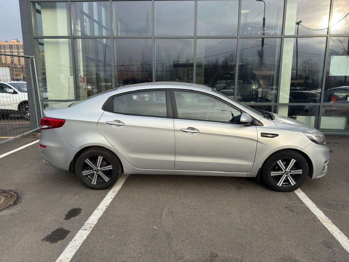Kia Rio Prestige 2015 г.в., 141 000 км.