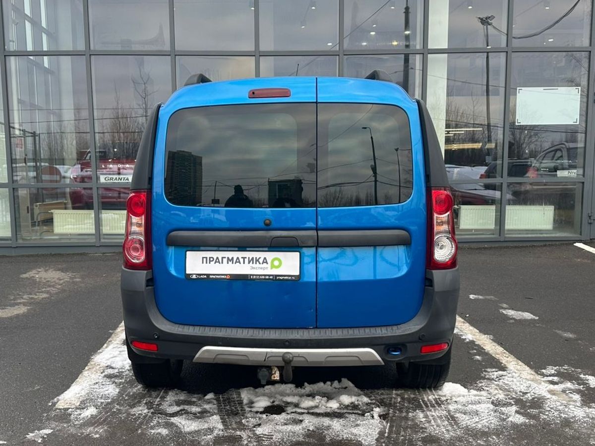 Lada Largus Luxe (5 мест) 2021 г.в., 197 000 км.