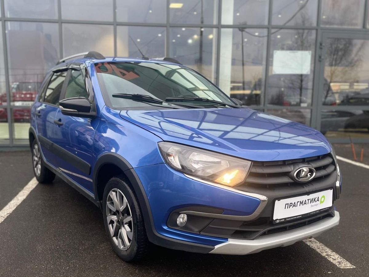 Lada Granta Luxe 2019 г.в., 90 000 км.