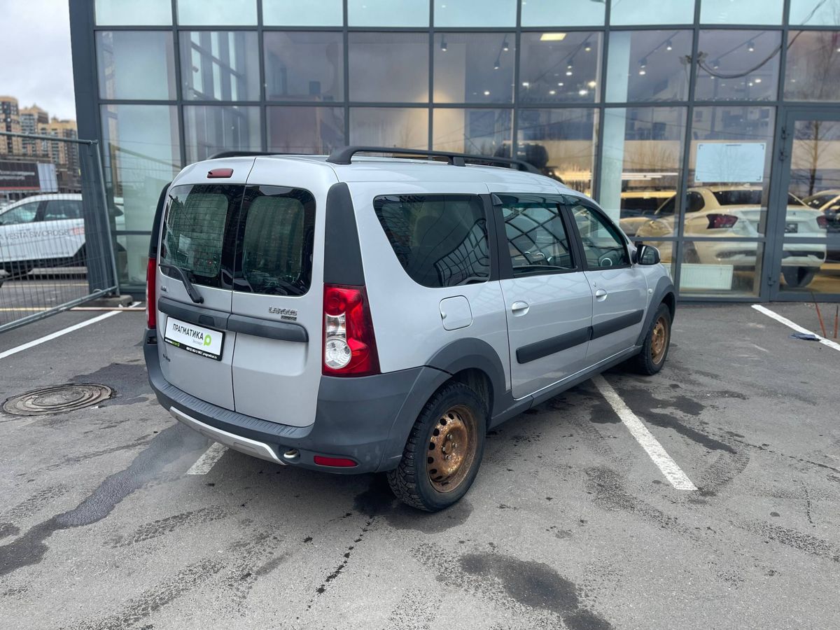 Lada Largus Luxe (5 мест) (2015-2017) 2015 г.в., 94 400 км.