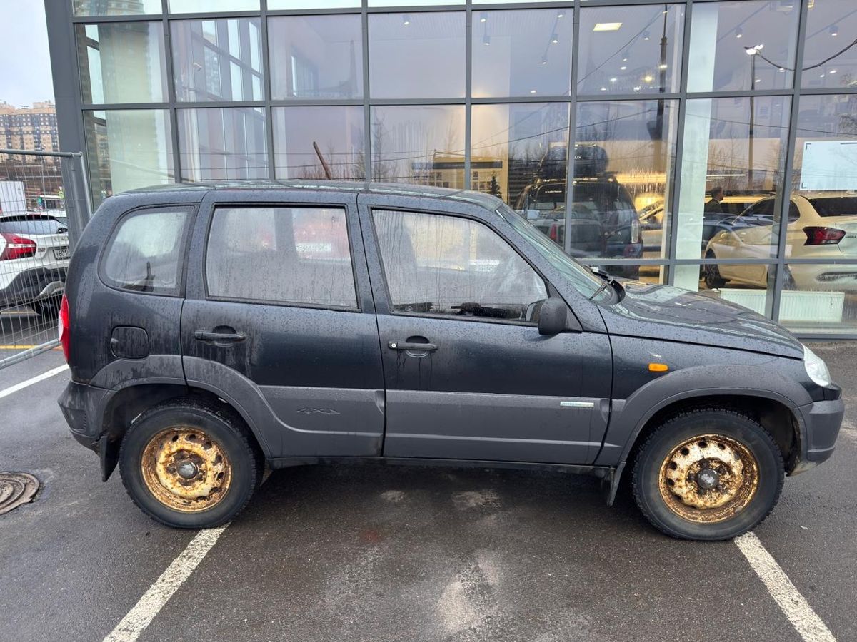Chevrolet Niva LE 2010 г.в., 74 000 км.