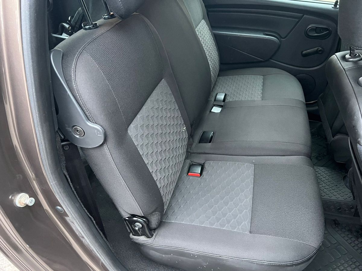 Lada Largus Comfort 5 мест (2021-2022) 2021 г.в., 250 000 км.