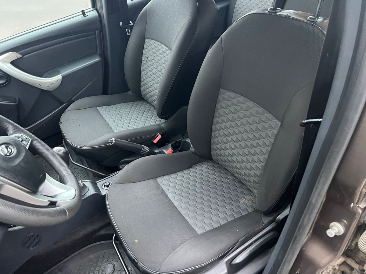 Lada Largus Comfort 5 мест (2021-2022) 2021 г.в., 250 000 км.