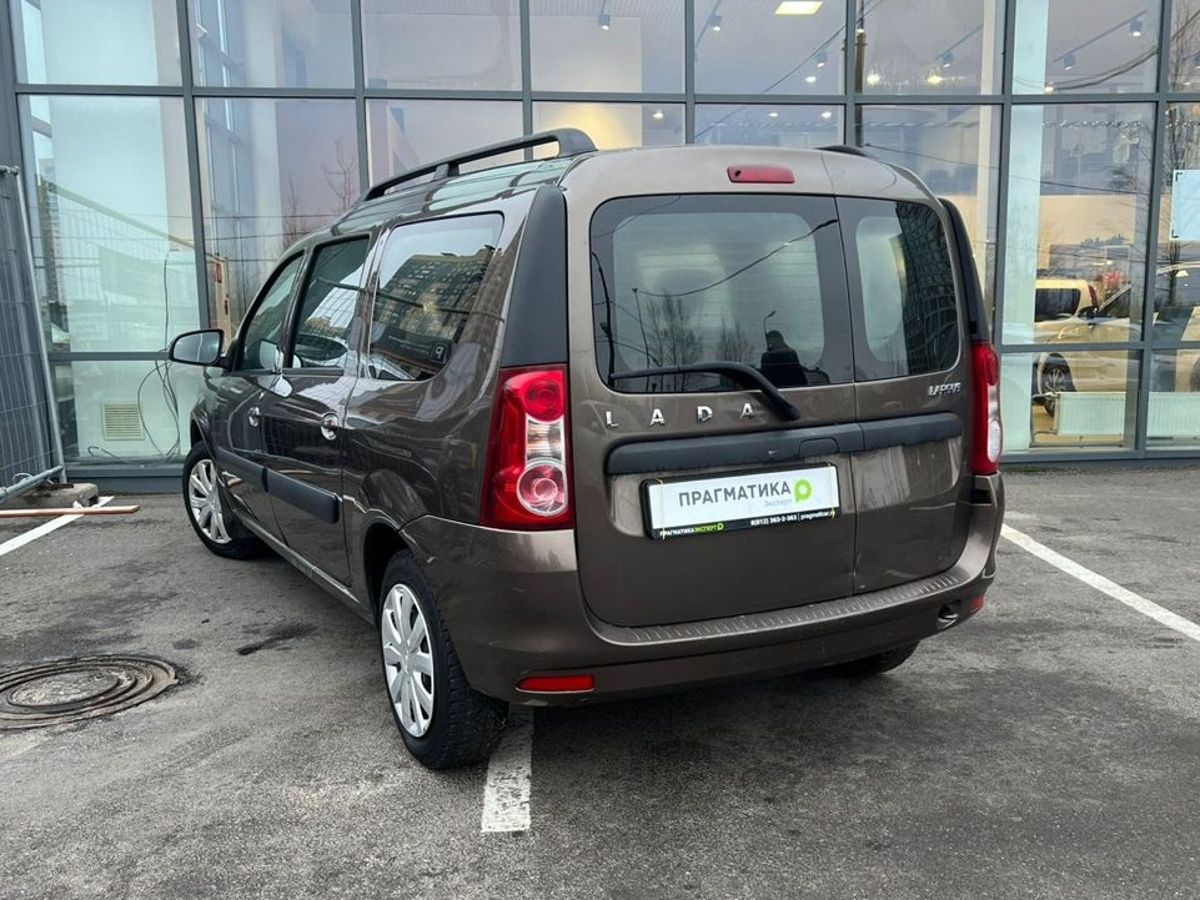 Lada Largus Comfort 5 мест (2021-2022) 2021 г.в., 250 000 км.