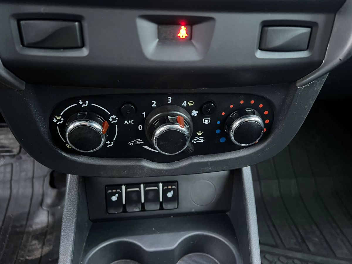 Lada Largus Comfort 5 мест (2021-2022) 2021 г.в., 250 000 км.