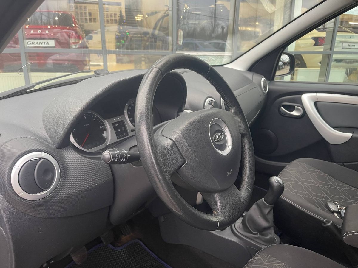 Lada Largus Luxe (7 мест) 2020 г.в., 208 000 км.