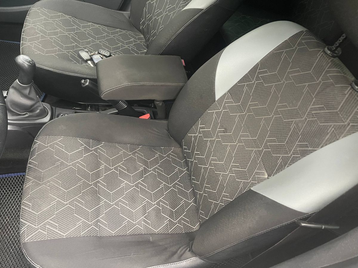 Lada Largus Luxe (7 мест) 2020 г.в., 208 000 км.