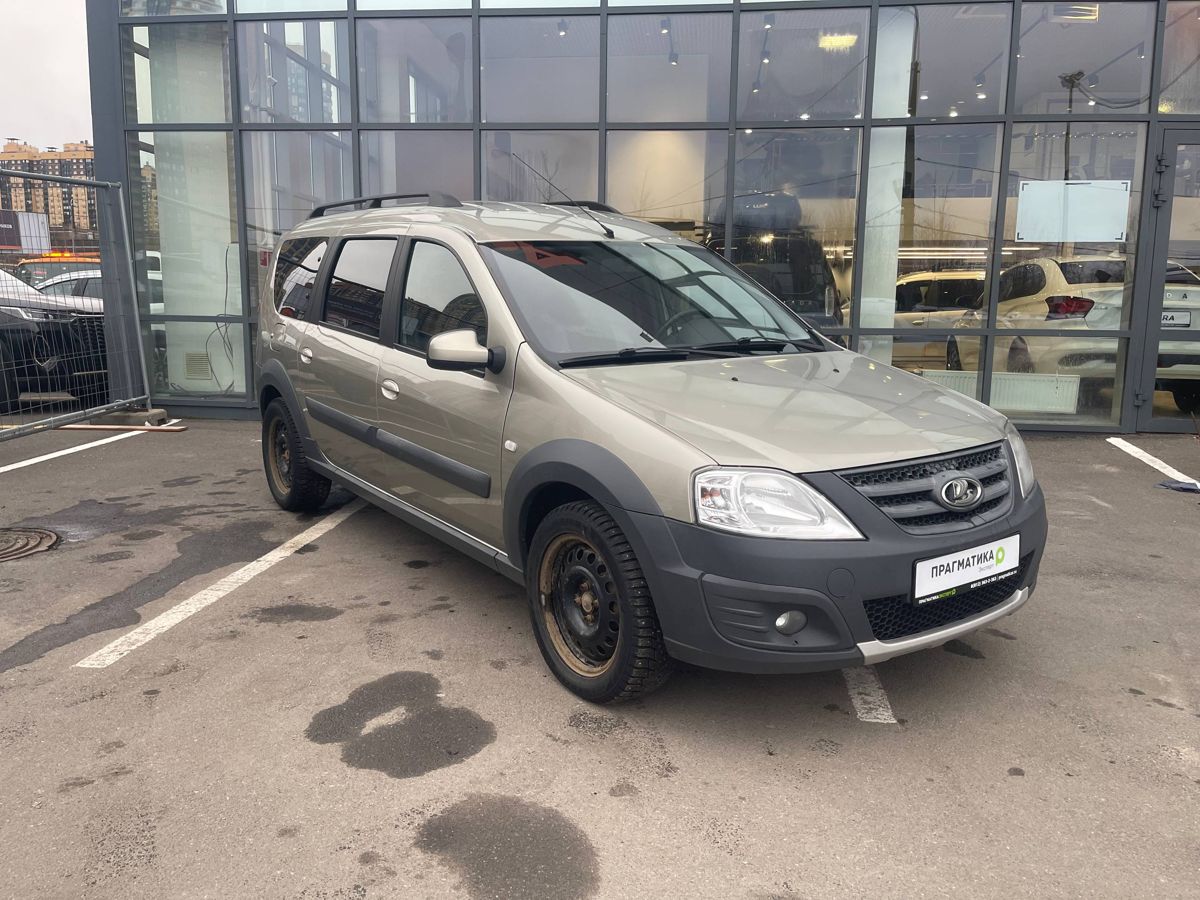 Lada Largus Luxe (7 мест) 2020 г.в., 208 000 км.