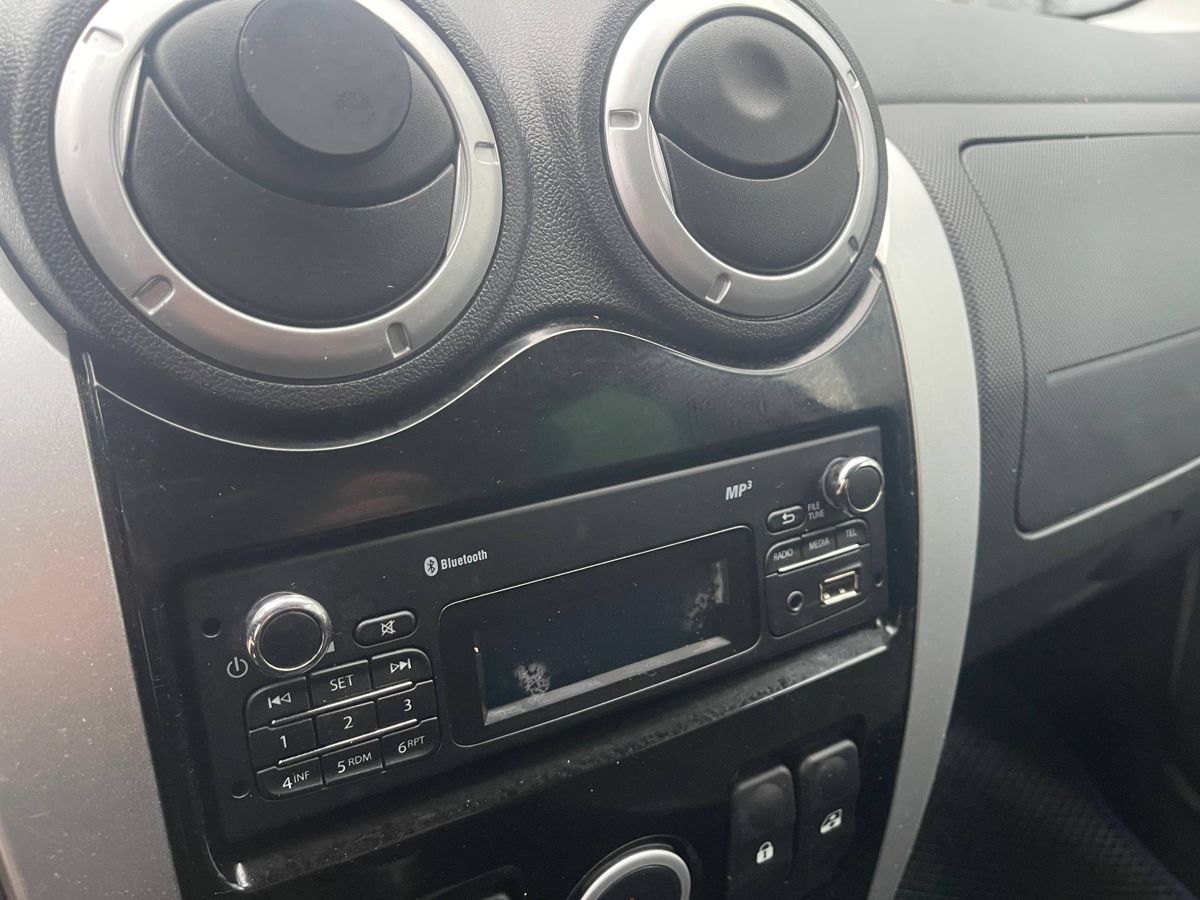 Lada Largus Luxe (7 мест) 2020 г.в., 208 000 км.