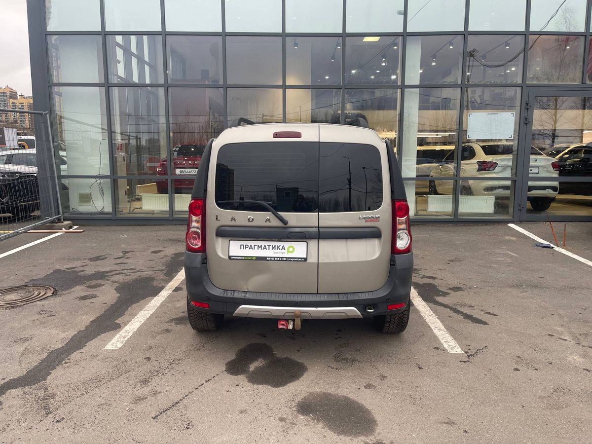 Lada Largus Luxe (7 мест) 2020 г.в., 208 000 км.