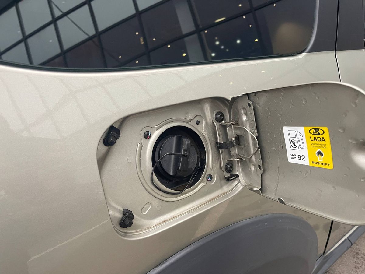 Lada Largus Luxe (7 мест) 2020 г.в., 208 000 км.