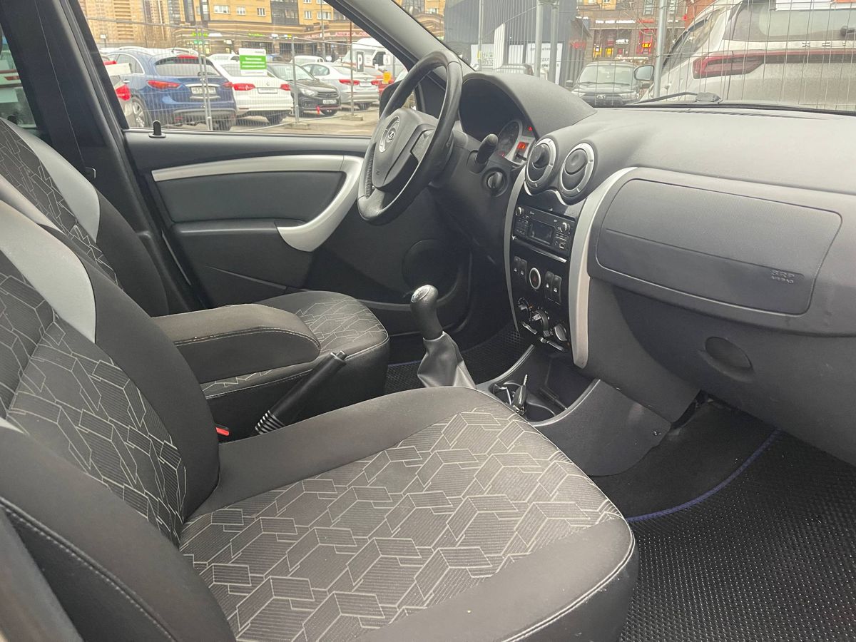 Lada Largus Luxe (7 мест) 2020 г.в., 208 000 км.