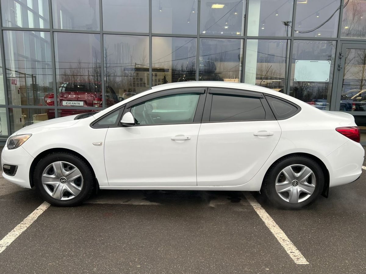 Opel Astra Enjoy 2012 г.в., 268 000 км.