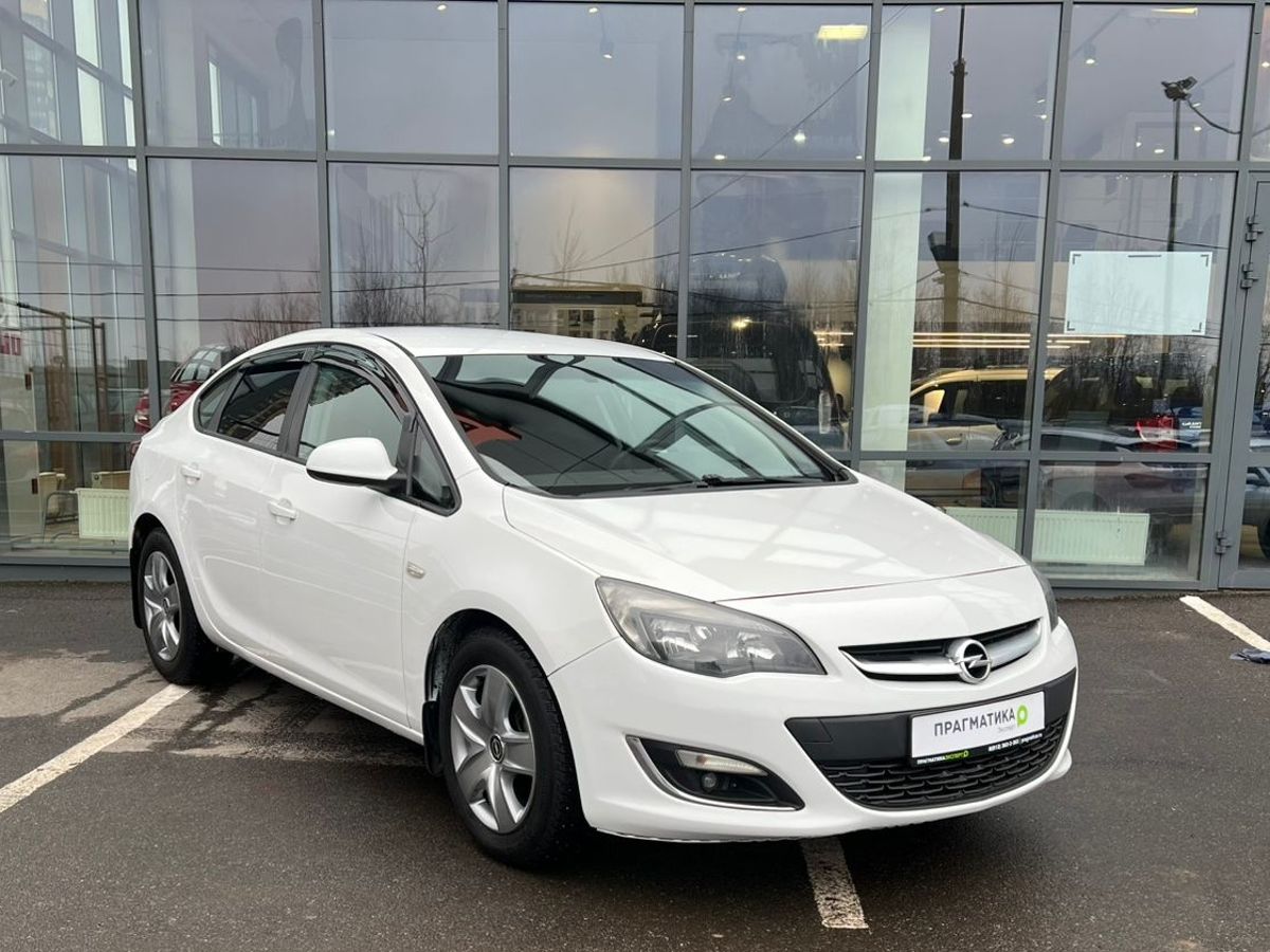 Opel Astra Enjoy 2012 г.в., 268 000 км.