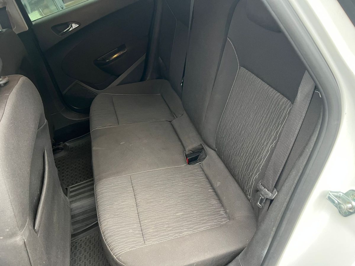 Opel Astra Enjoy 2012 г.в., 268 000 км.