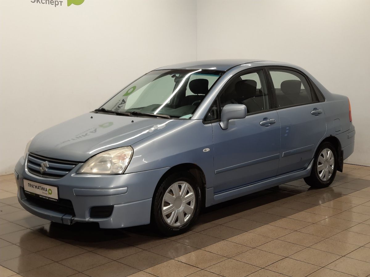 Suzuki Liana