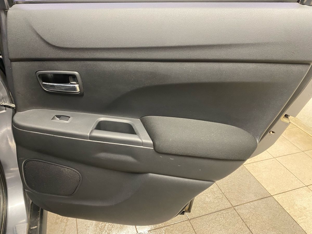 Mitsubishi ASX Invite 2012 г.в., 285 000 км.