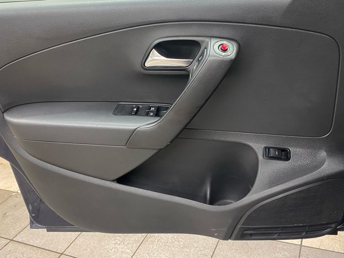 Volkswagen Polo Trendline 2013 г.в., 322 000 км.