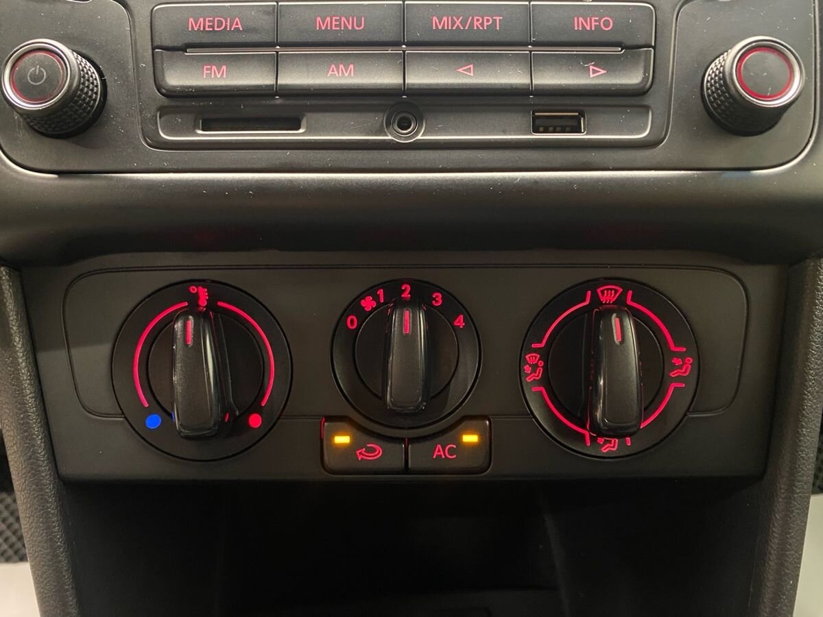 Volkswagen Polo Trendline 2013 г.в., 322 000 км.