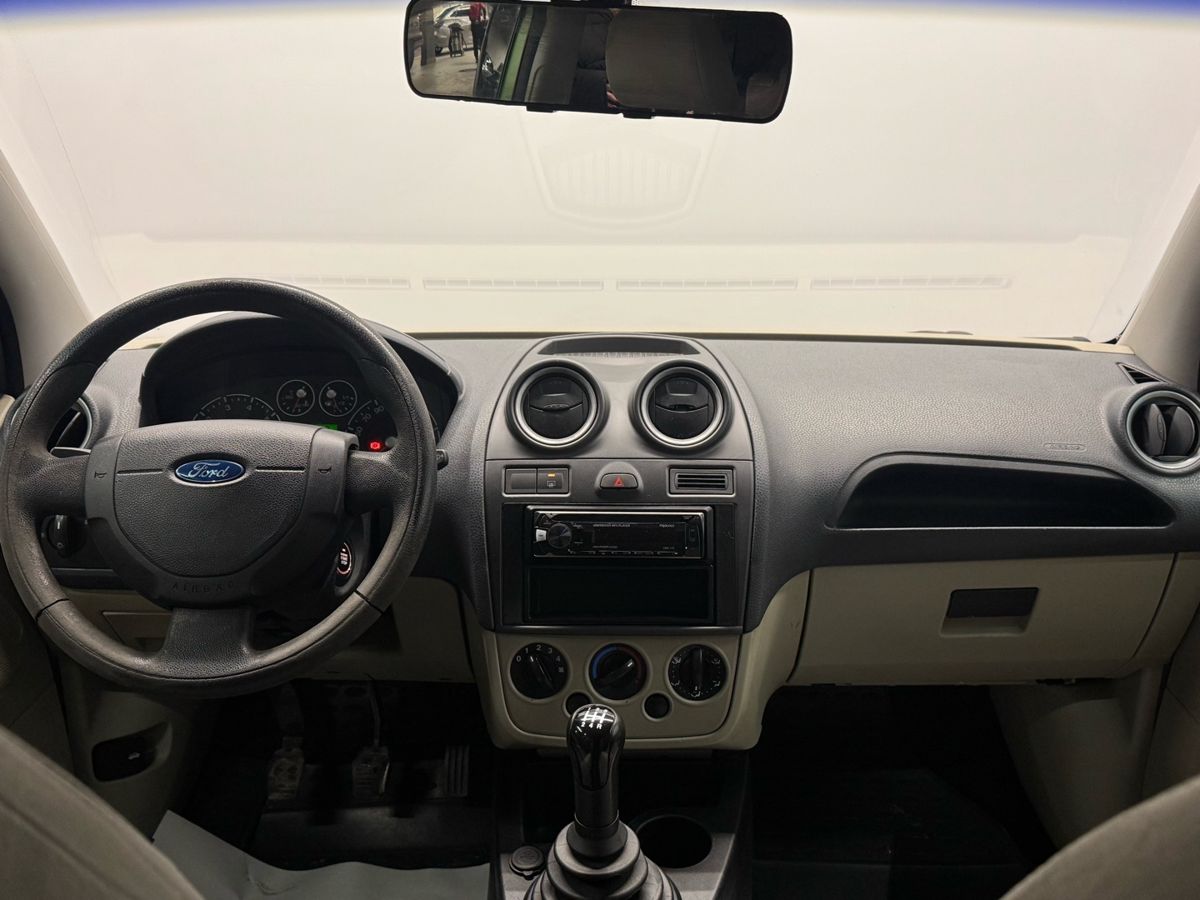 Ford Fiesta 999 2008 г.в., 207 000 км.