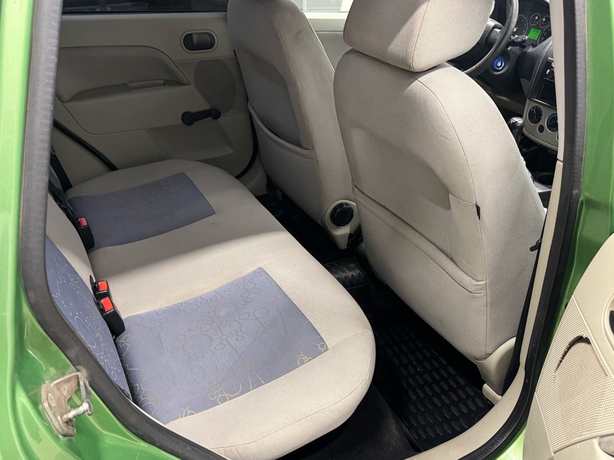 Ford Fiesta 999 2008 г.в., 207 000 км.